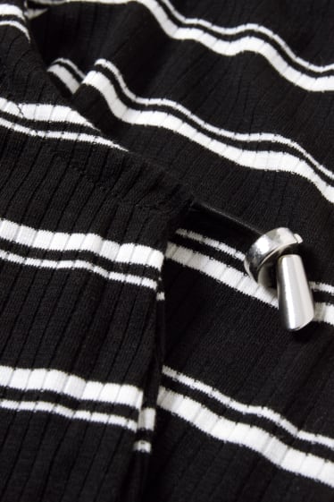 Femmes - Robe moulante - à rayures - noir / blanc