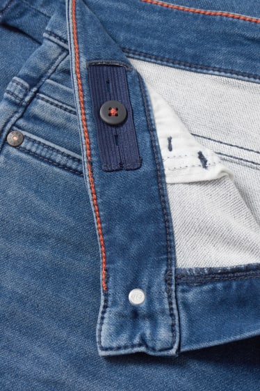 Kinderen: jongens - Slim jeans - jog denim - jeanslichtblauw