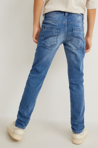 Kinderen: jongens - Slim jeans - jog denim - jeanslichtblauw