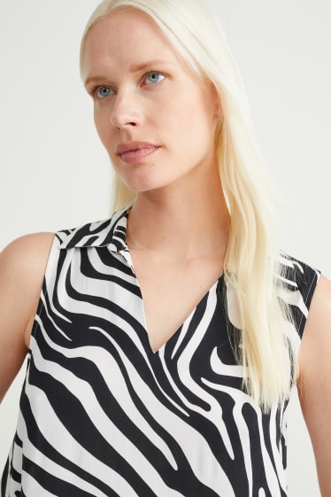 Dona - Vestit camiser - estampat - negre/blanc