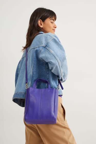 Women - Shoulder bag with detachable bag strap - faux leather  - purple