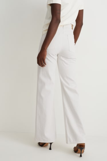 Women - Loose fit jeans - high waist - cremewhite