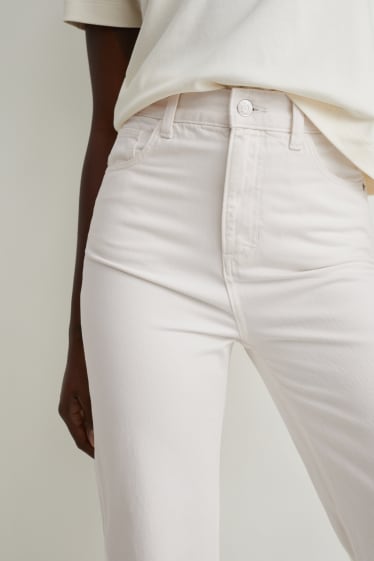 Kobiety - Loose fit jeans - wysoki stan - kremowobiały