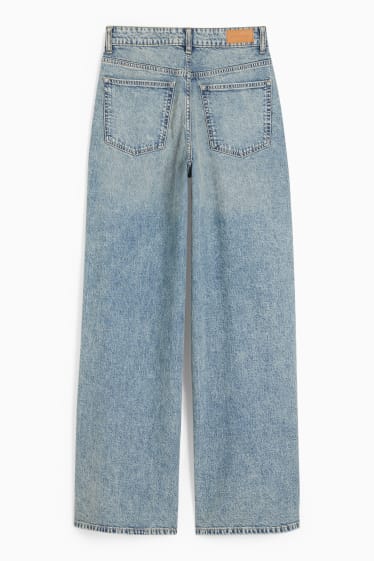 Femmes - CLOCKHOUSE - jean à jambe évasée - high waist - jean bleu clair