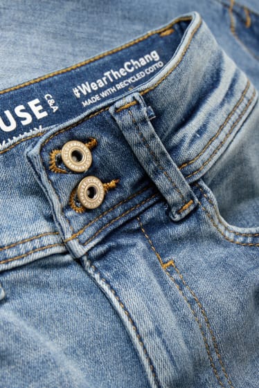 Damen - CLOCKHOUSE - Skinny Jeans - Mid Waist - Push-up-Effekt - helljeansblau
