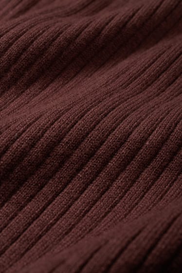 Women - Basic knitted skirt - dark brown