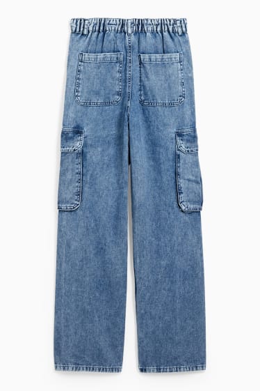 Kobiety - CLOCKHOUSE- straight cargo jeans - wysoki stan - dżins-niebieski