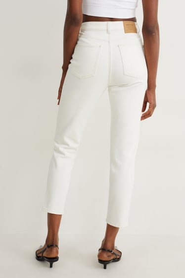 Mujer - Mom jeans - high waist - beige claro