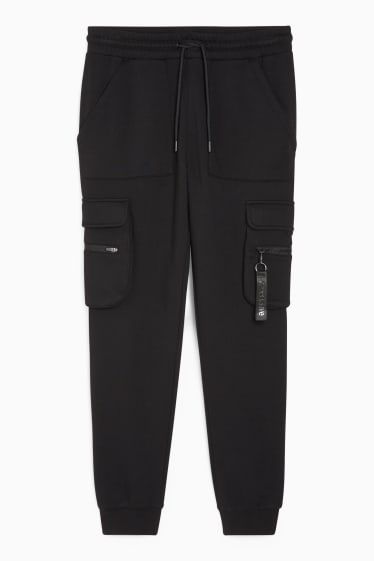Men - Cargo joggers - black