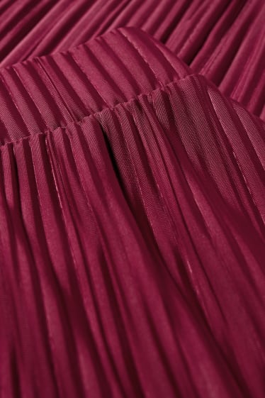 Women - Pleated skirt - bordeaux