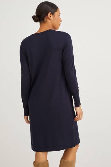 Femmes - Robe basique en maille - bleu foncé