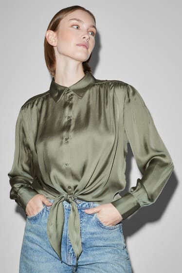 Femmes - CLOCKHOUSE - chemisier en satin et noué - vert
