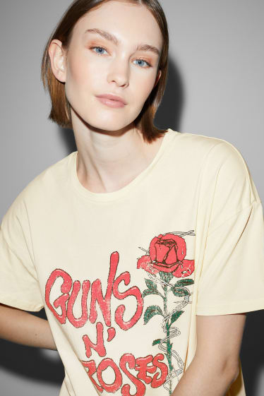 Femmes - CLOCKHOUSE- T-shirt - Guns N' Roses - blanc crème
