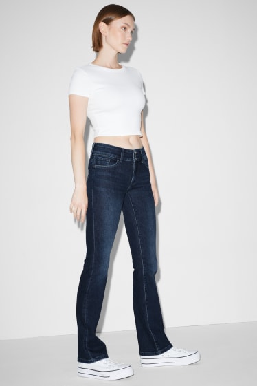 Jóvenes - CLOCKHOUSE - bootcut jeans - low waist - LYCRA® - vaqueros - azul