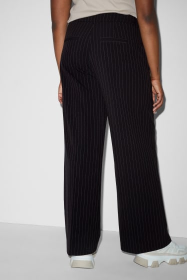 Femmes - CLOCKHOUSE - pantalon en toile - mid waist - straight fit - noir
