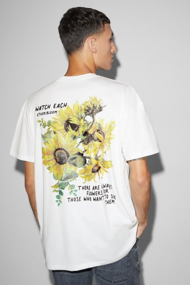 Men - T-shirt - cremewhite