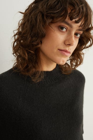 Femmes - Pullover en maille - manches courtes - noir