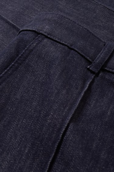 Kobiety - Flared jeans - wysoki stan - dżins-ciemnoniebieski