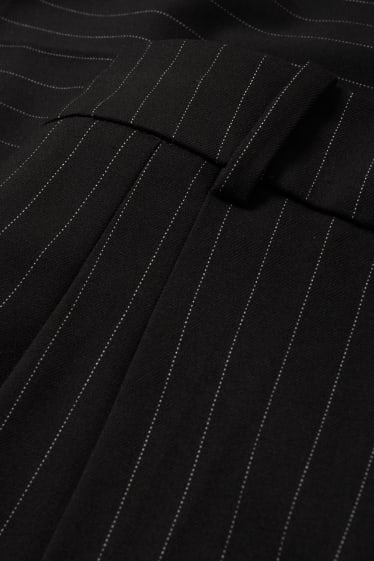 Femei - Pantaloni de stofă - talie înaltă - wide leg - dungi fine - negru / alb