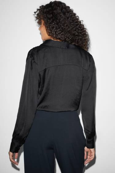 Femmes - CLOCKHOUSE - chemisier en satin et noué - noir