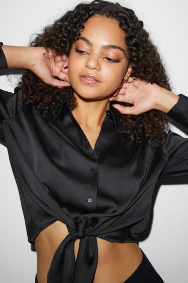 Femmes - CLOCKHOUSE - chemisier en satin et noué - noir