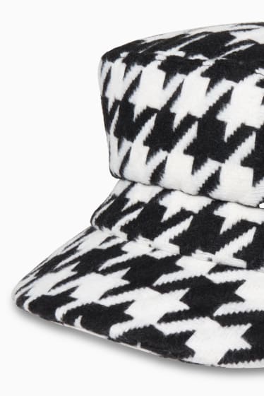 Women - Hat - patterned - black / white