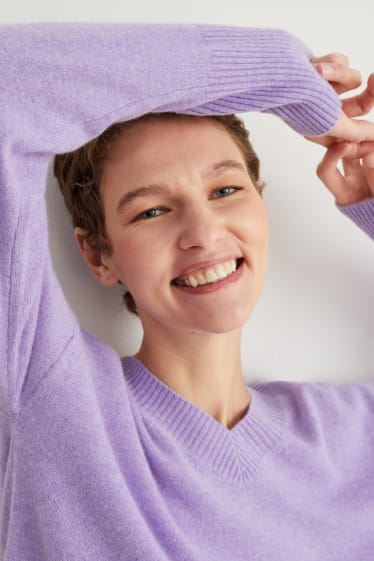 Femei - Pulover din cașmir - violet deschis