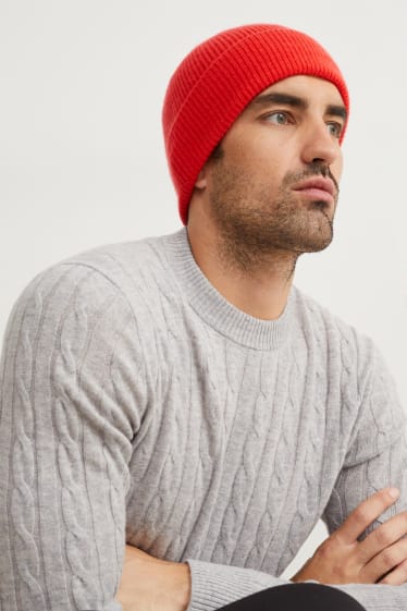Men - Knitted cashmere hat - dark orange
