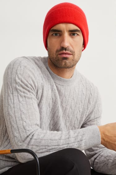 Men - Knitted cashmere hat - dark orange