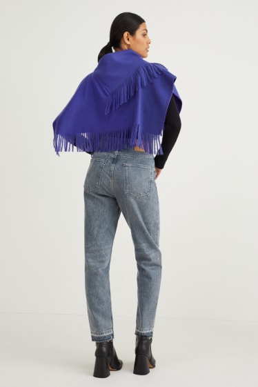 Mujer - Poncho crop - lila