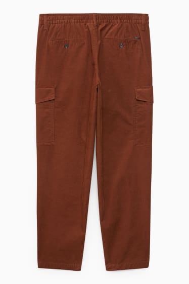 Hombre - Pantalón cargo de pana - regular fit - marrón