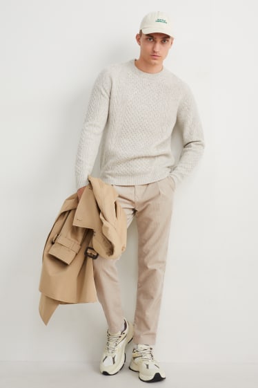 Hommes - Chino en velours côtelé - tapered fit - beige clair