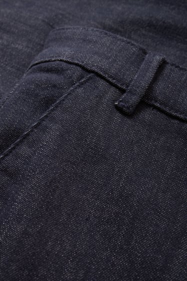 Hombre - Chinos vaqueros - tapered fit - azul oscuro