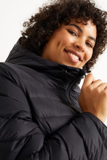 Femei - Jachetă cu puf cu glugă - negru