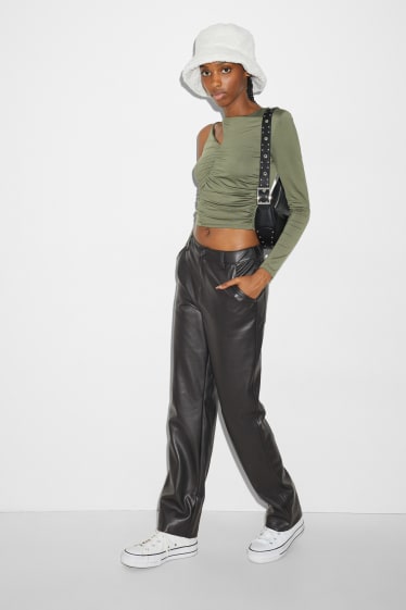 Femei - Pantaloni - talie înaltă - straight fit - imitație de piele - negru
