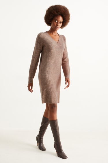 Damen - Strickkleid - hellbeige