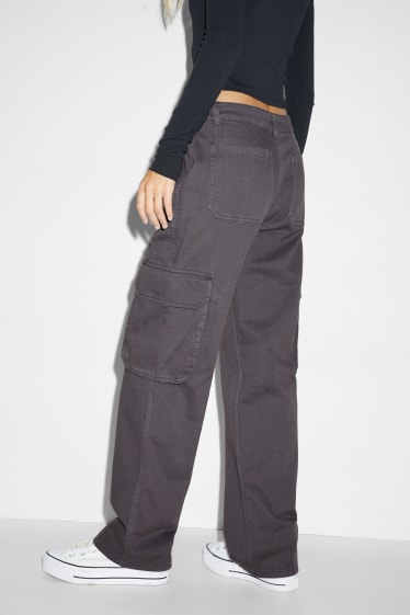 Dona - CLOCKHOUSE - pantalons cargo - gris fosc
