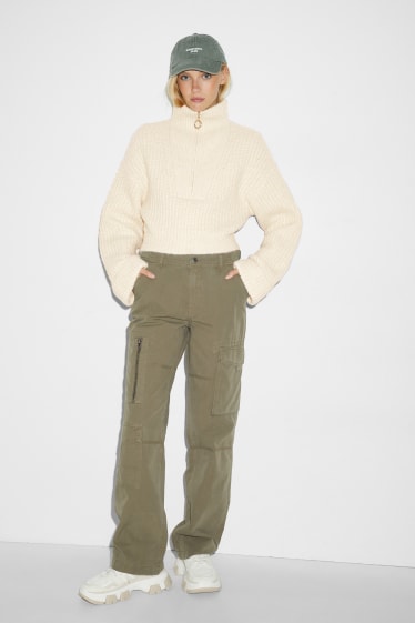 Dona - CLOCKHOUSE - jersei crop - blanc trencat