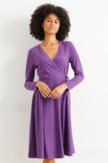 Kobiety - Sukienka w kopertowym stylu - fioletowy
