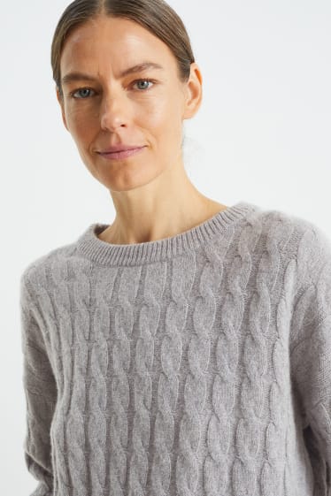 Kobiety - Sweter z kaszmiru - wzór warkocza - szary