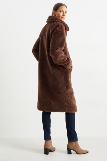 Women - Teddy fur coat - dark brown