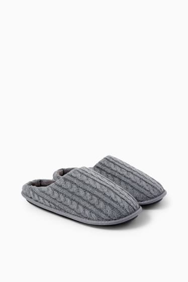 Men - Knitted slippers - cable knit pattern - gray