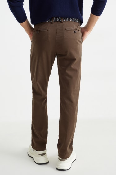 Men - Chinos with belt - regular fit - dark brown