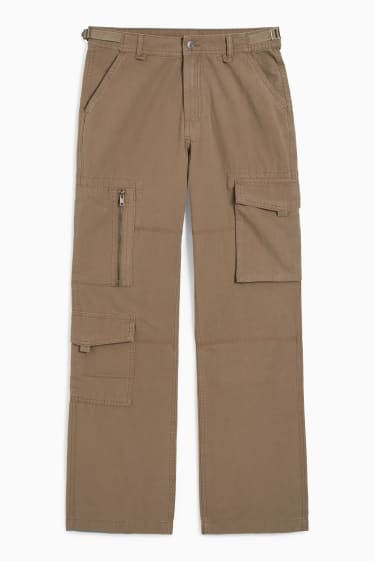 Jóvenes - CLOCKHOUSE - pantalón de tela - mid waist - straight fit - caqui
