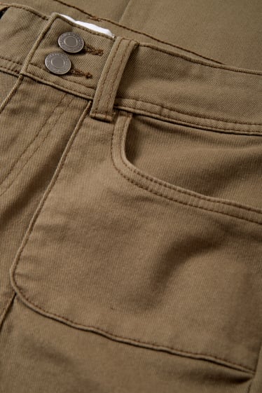 Dospívající a mladí - CLOCKHOUSE - kalhoty - low waist - bootcut fit - khaki
