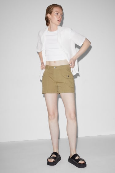 Dames - CLOCKHOUSE - cargoshort - low waist - lichtbruin