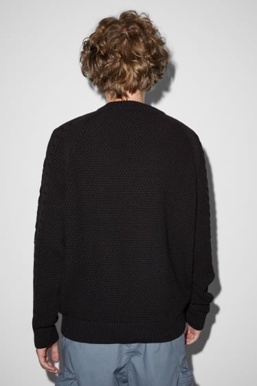 Men - Jumper - cable knit pattern - black