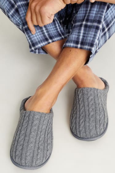 Men - Knitted slippers - cable knit pattern - gray