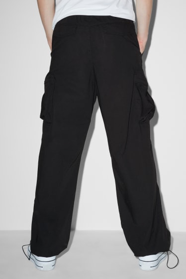 Hommes - Pantalon cargo - coupe relax - noir