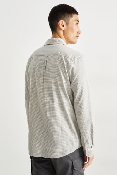 Men - Shirt - regular fit - cutaway collar - check - white / black
